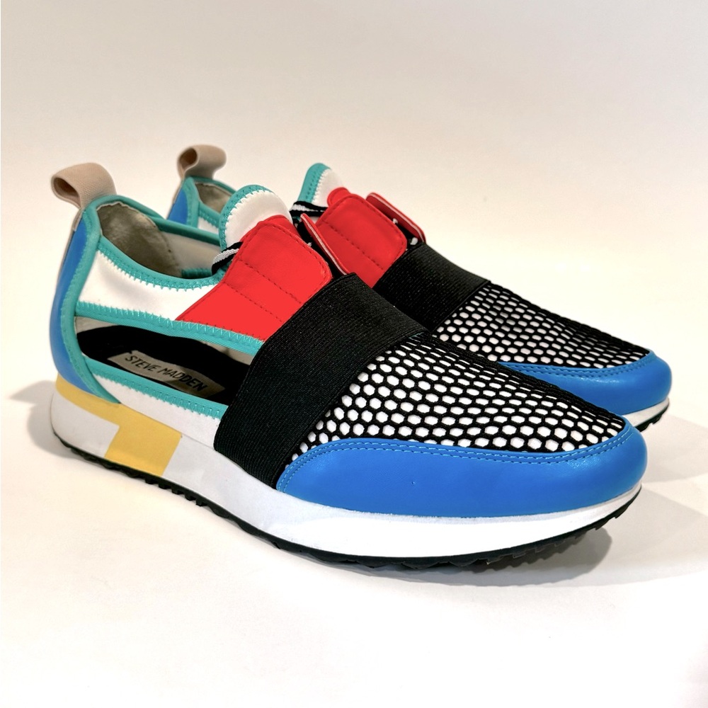 Steve Madden Women's Arctic Fashion Sneaker - Size 8.5
